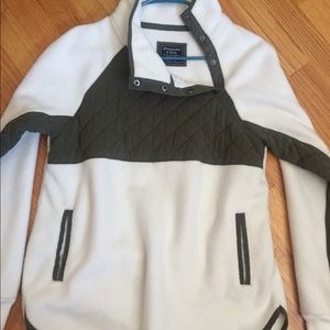 Abercrombie & Fitch Fleece